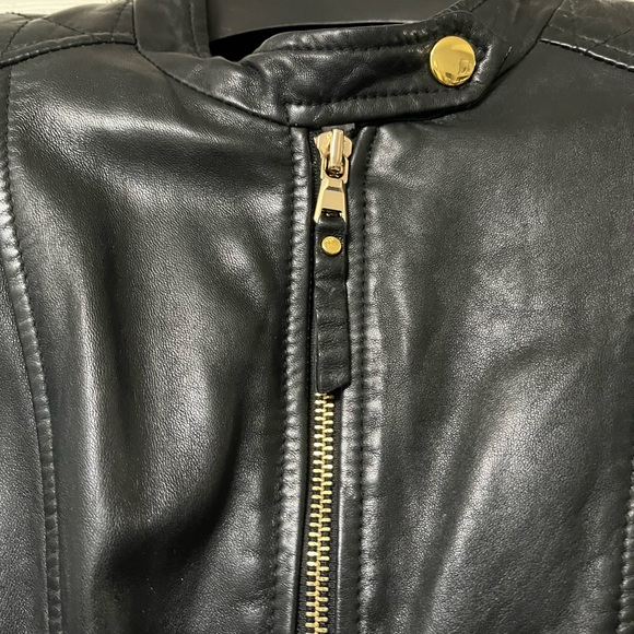 🔥Danier Genuine Lamb Leather Moto Jacket - Picture 4 of 11